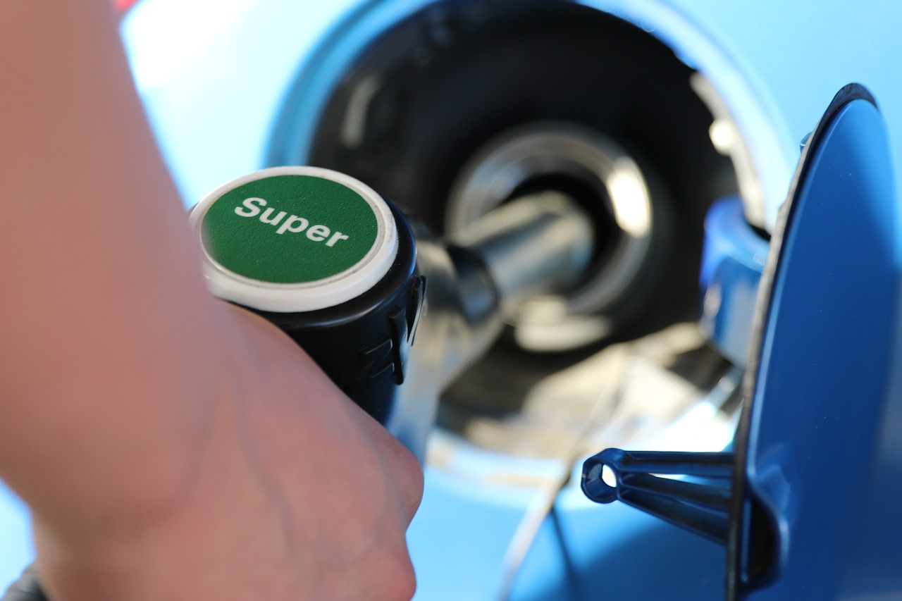 super-1408490_1280 Tankstelle