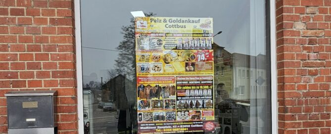 Fensterscheibe mit Plakat Goldankauf