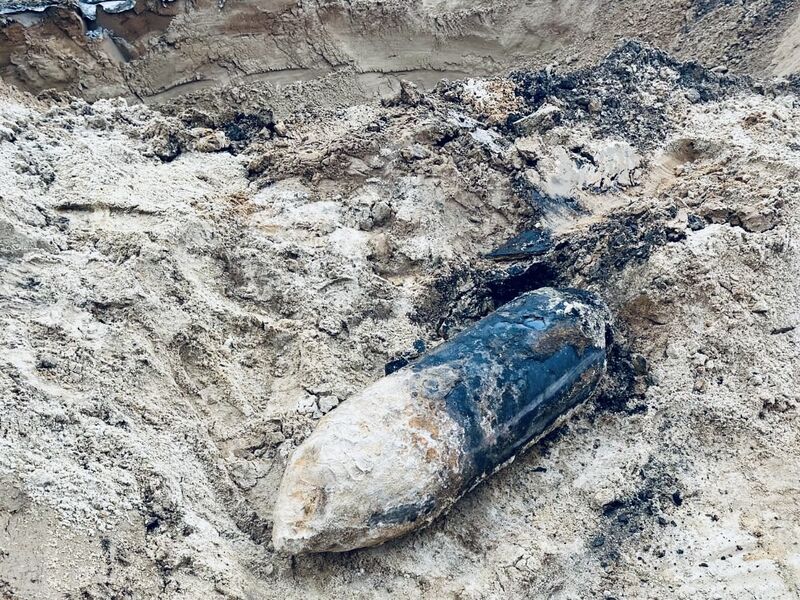 Bombe Die Weltkriegsbombe auf dem Bahngelände.