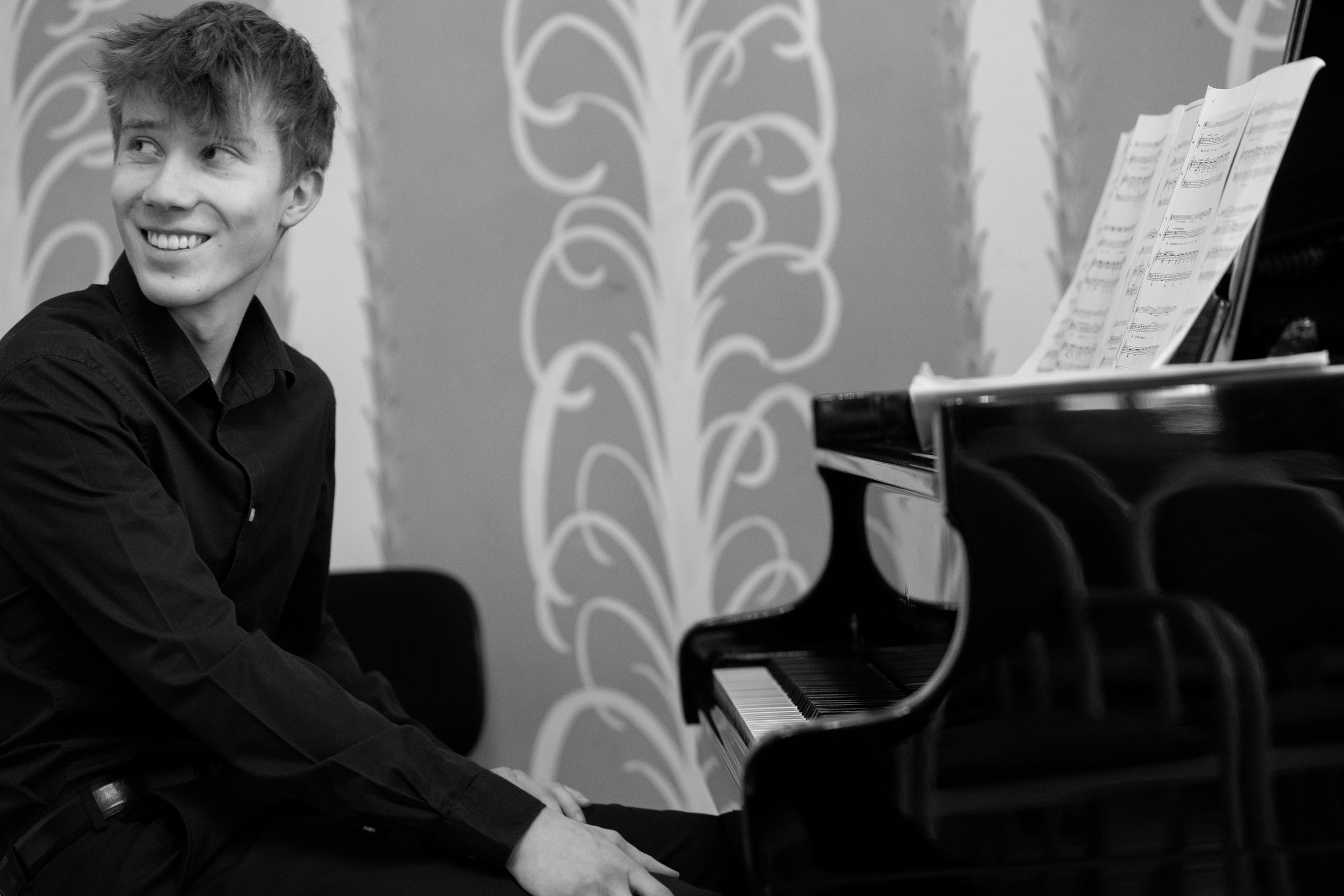 Jugen Musiziert, Regionalwettbewerb 2024, copyrighted material ©Uwe Hauth 2024 Der Cottbuser Klavierspieler Jonathan Scheibner am Klavier.