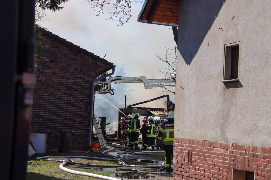 Feuer an Gebäuden