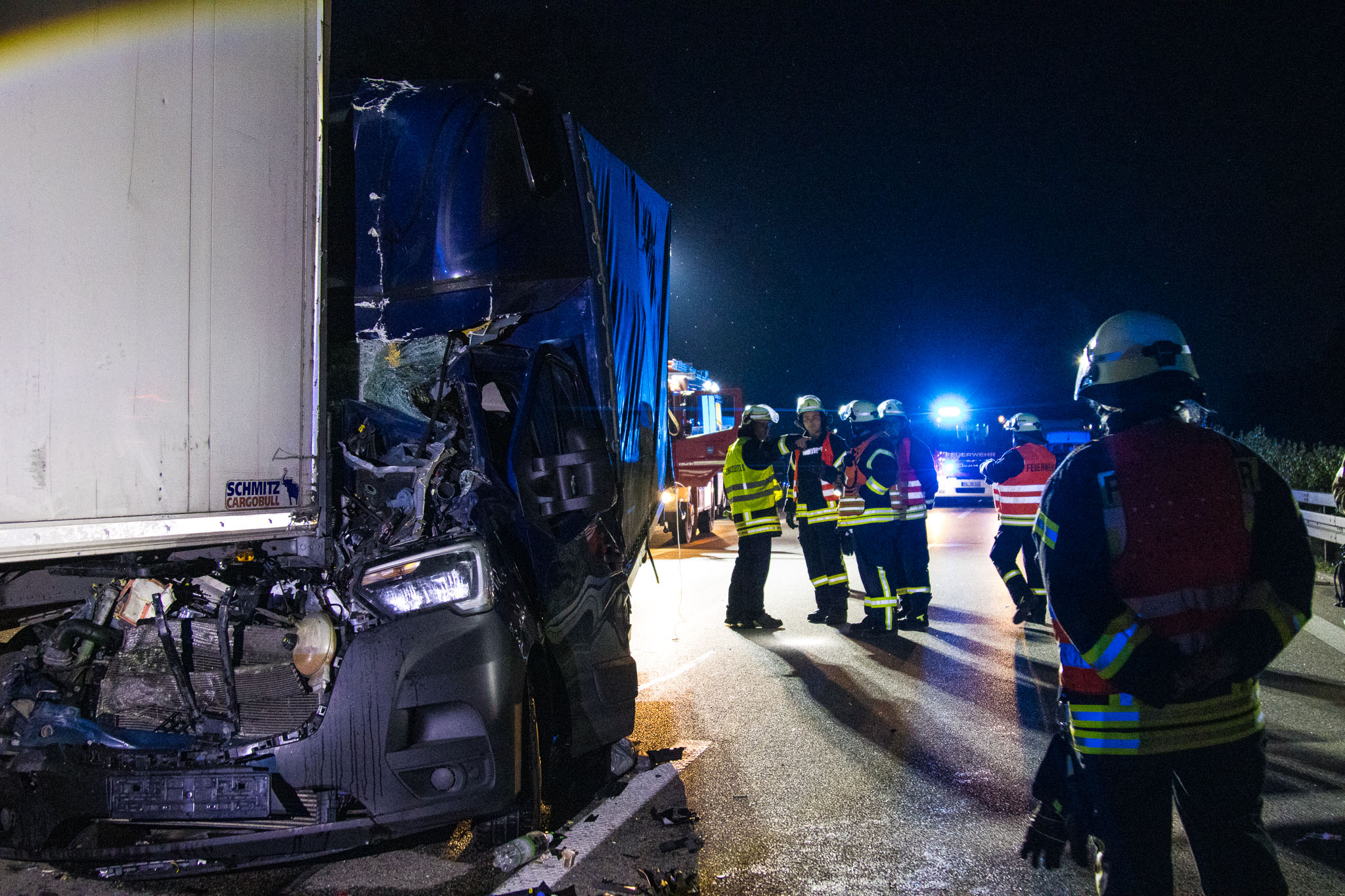 2025-06-02_VuKlemmBAB13lübbenau-16 Unfall auf der Autobahn