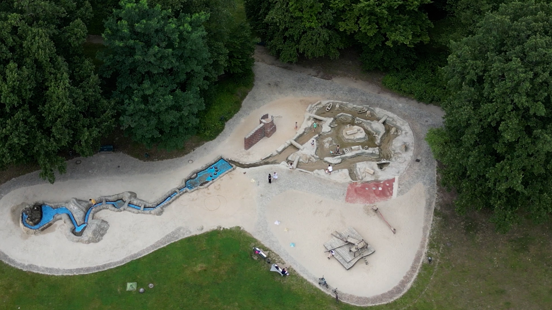 Wasserspielplatz1 Luftaufnahme vom Wasserspielplatz
