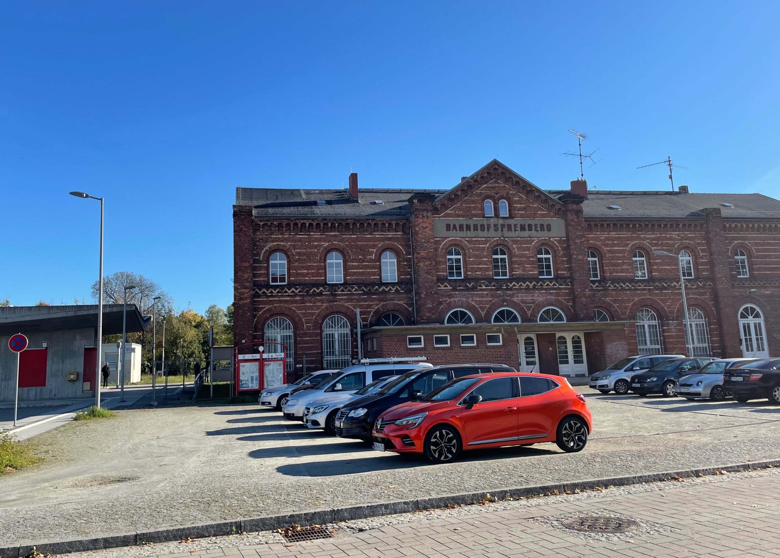 Außenaufnahme vom Bahnhof in Spremberg.