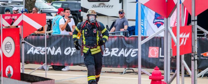 Feuerwehrmann läuft